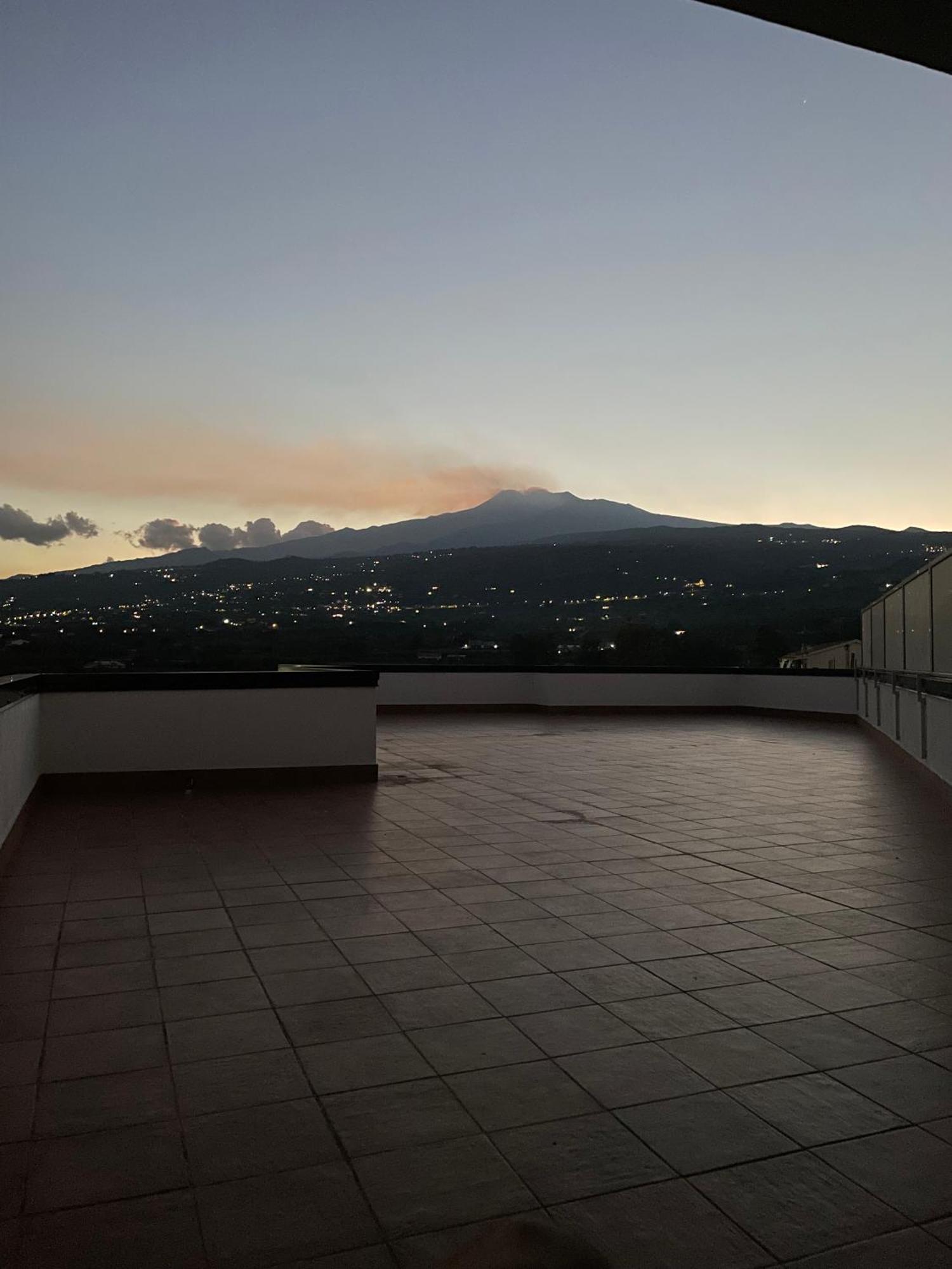 Elysium Etna Rooftop Fiumefreddo di Sicilia Exteriör bild